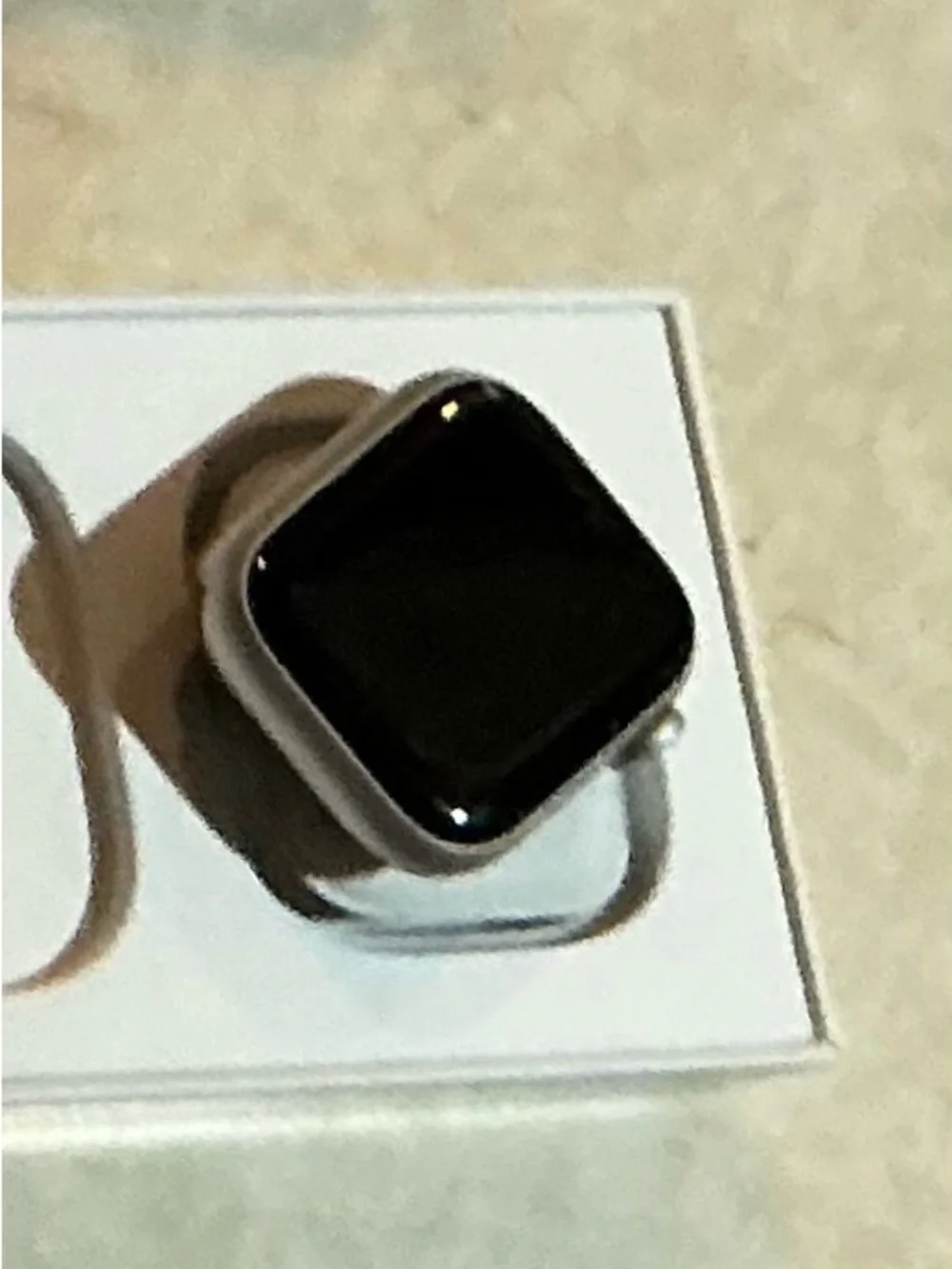 Apple Smartwatch 7 41 mm with Light Gray Band and charger